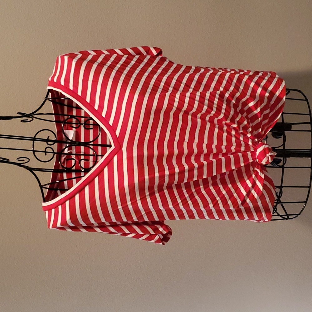 Short sleeve striped blouse